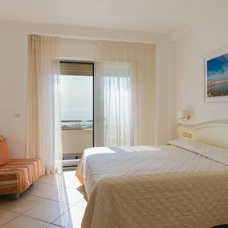 Hotel Acapulco Milano Marittima Kültér fotó